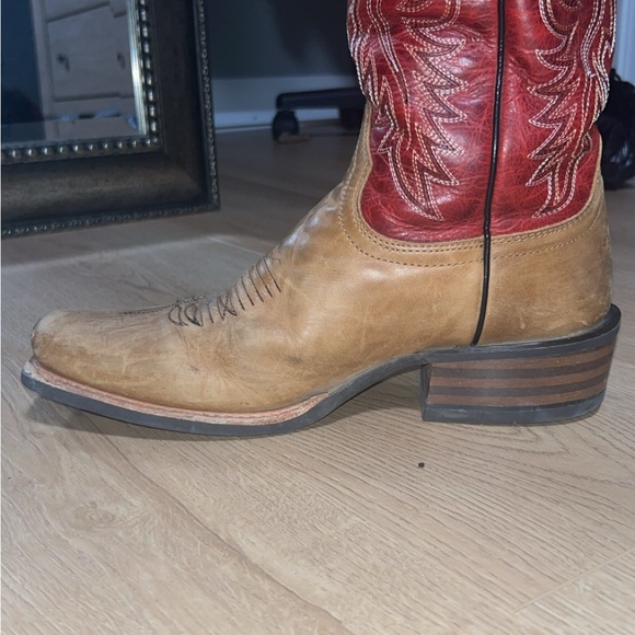 Men’s Ariat Ringer Cowboy Boots - Picture 3 of 10
